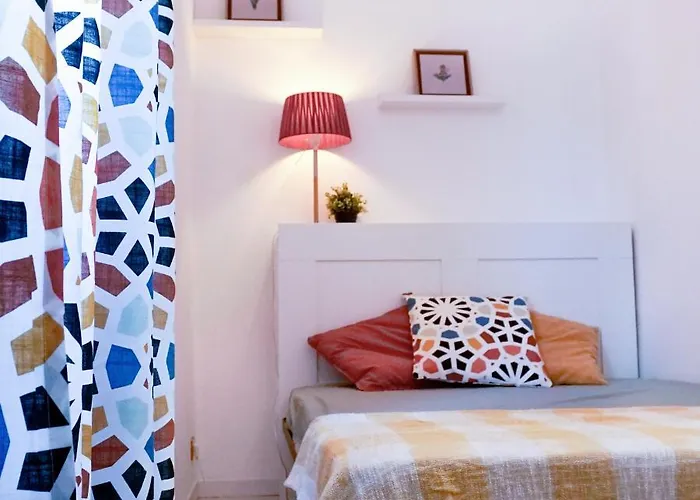 Lighthouse Al Mare * 拉迪斯波利