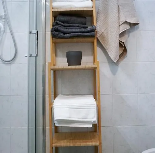 Lighthouse Al Mare * 拉迪斯波利